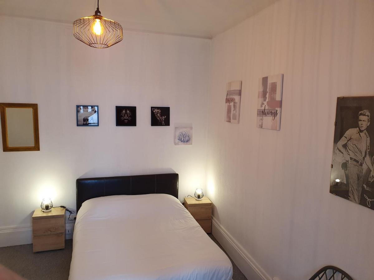 Hôtel Riviera Vichy Esterno foto