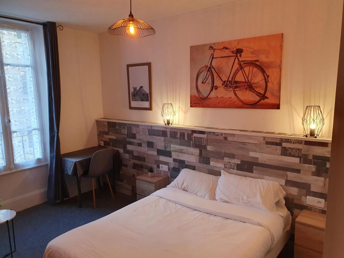 Hôtel Riviera Vichy Esterno foto